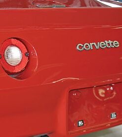 Alternative view of 421-33 C3 Achter letters "CORVETTE" 80-82