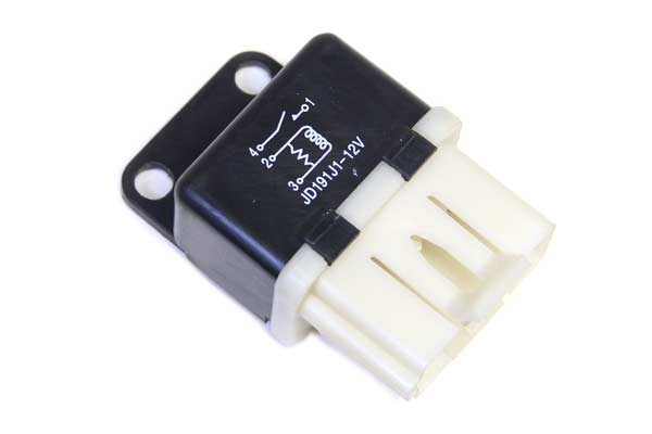 646-08 C4 Relais voor fan motor 85-87