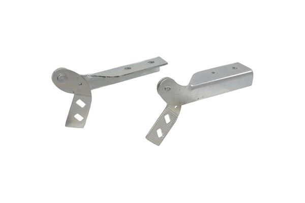C1 Cowl Vent Hinges 53-62