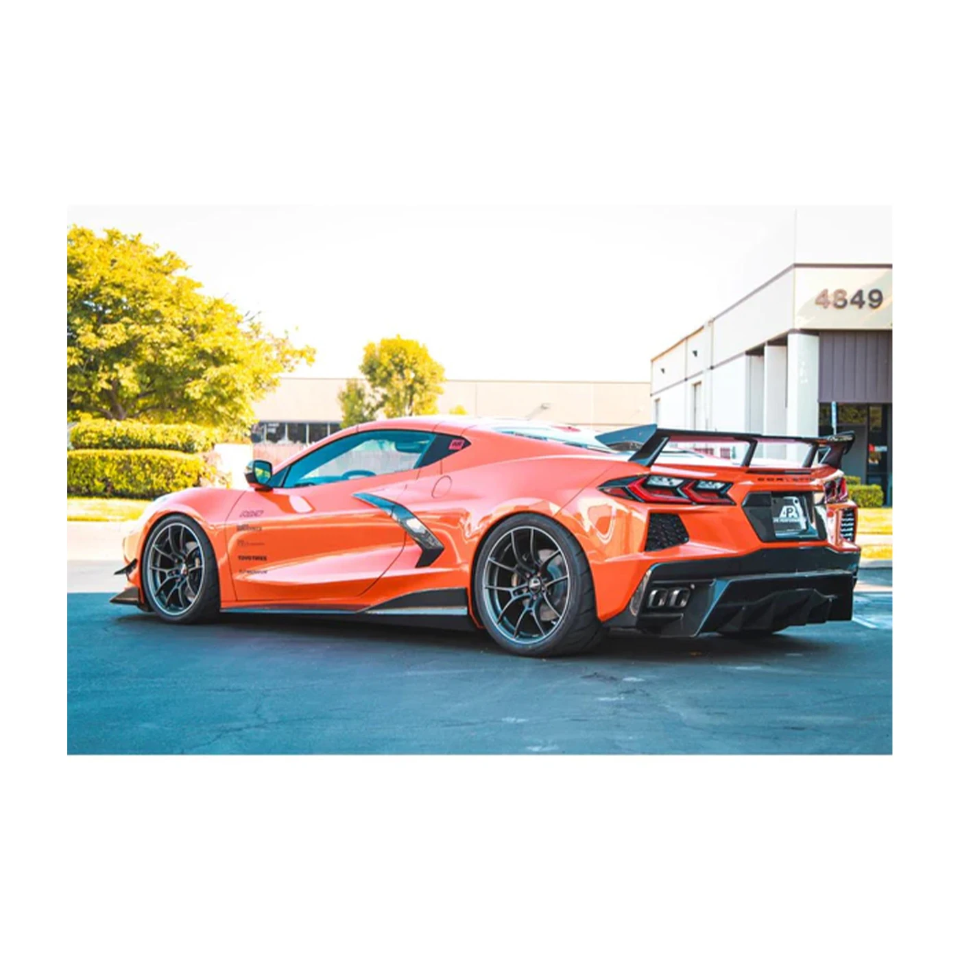 X-4596 APR C8 Door Handle & Quarter Panel Trim Package 20-23 - Afbeelding 3