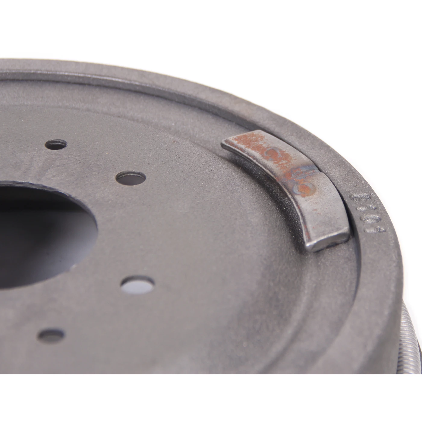 EB-254 53-62 Voor & 53-65 Achter Remtrommel met Anti-Chatter Veer - Afbeelding 4