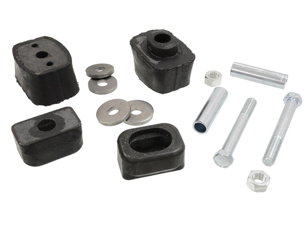 301010 1955-1962 Rubberen montageset voormotor vooraan - Compleet met bouten- en afstandsset