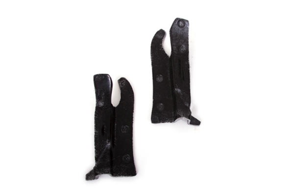 142041R 63-67 Verbindingsstrip tussen kap en scharnierstijl (PM) - rechts