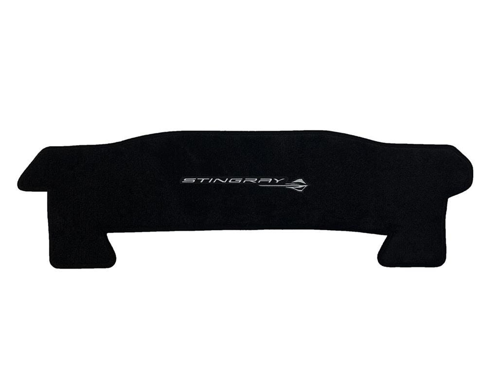 138117 2020-2027 C8 Corvette cabrio Stingray Script & Emblem achter Trunk mat