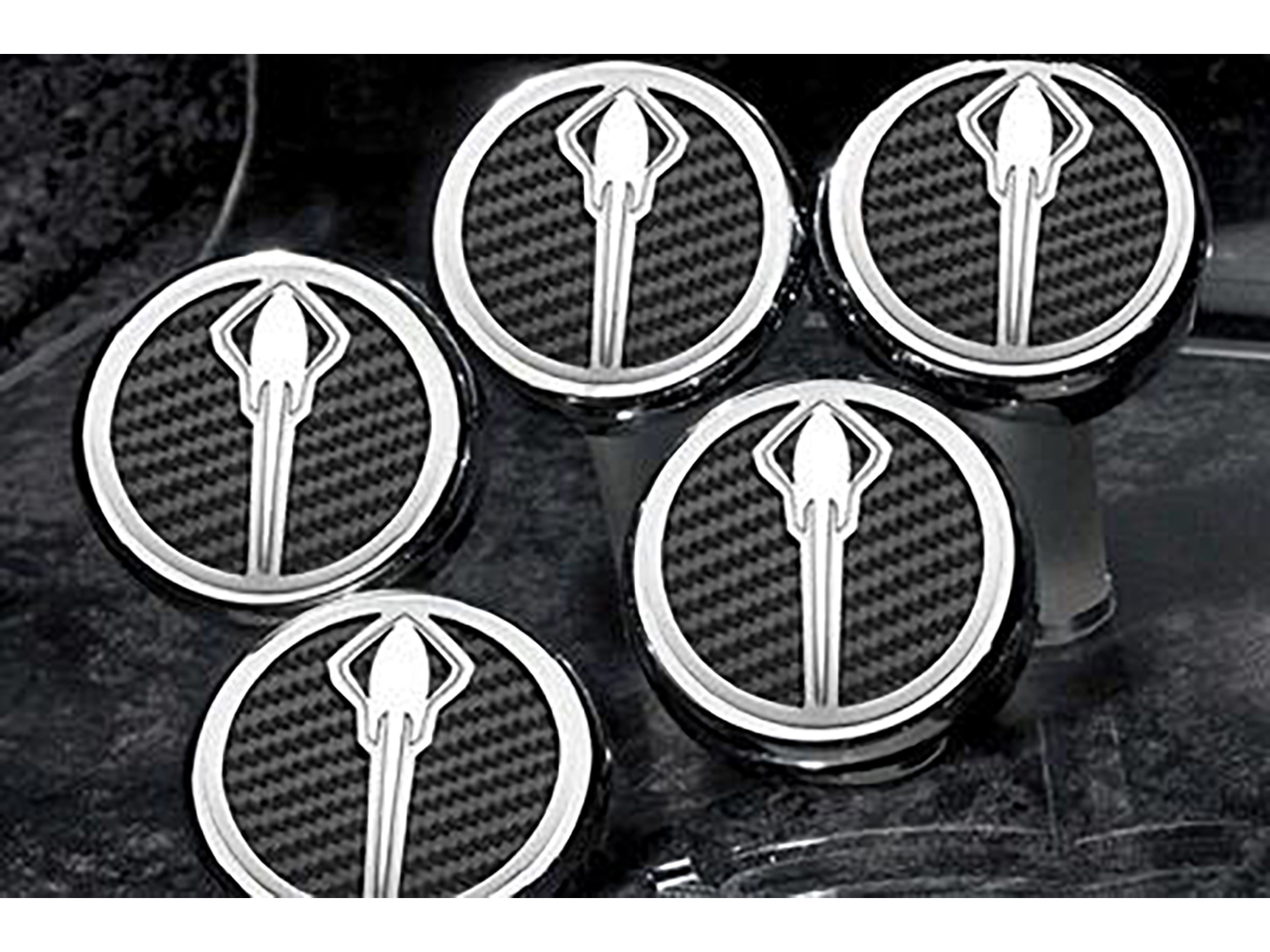 307120 14-19 Crossflag Engine Cap Cvr- Stingray - Auto