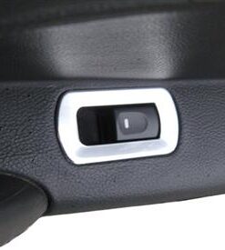 486029 05-13 Passenger deur raam Button Trim - gepolijst aluminium