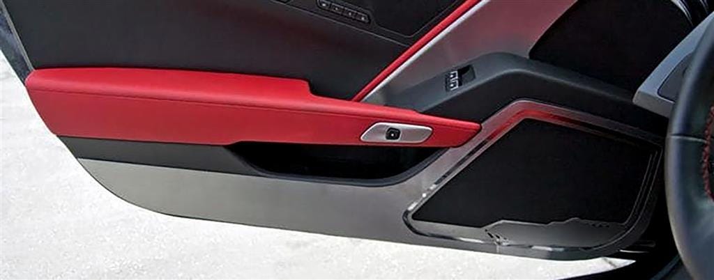 487057 14-19 SS Door Panel Guards w/Corvette