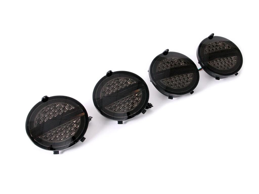 496198 2005-2013 LED Taillight set (Smoke)