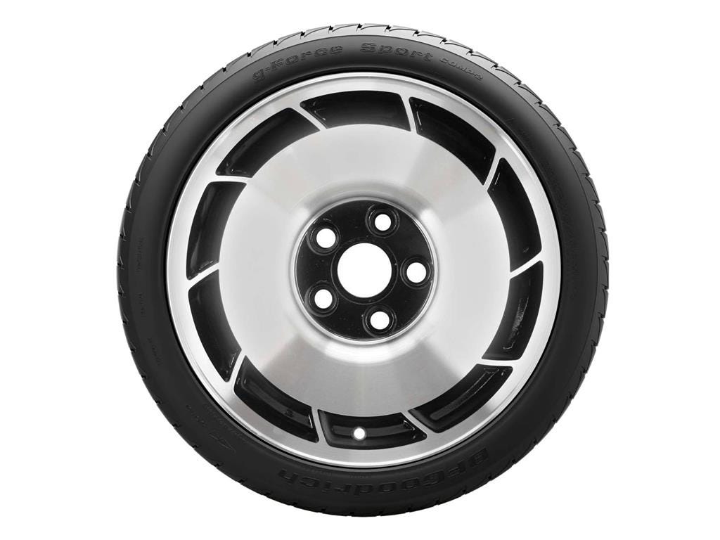 644292 1984-1987 Michelin Pilot Sport 255/50ZR16 Radial band
