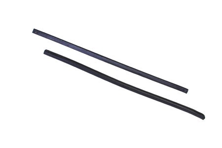 632129 63 Conv Door Outer Window Seal (Correct)